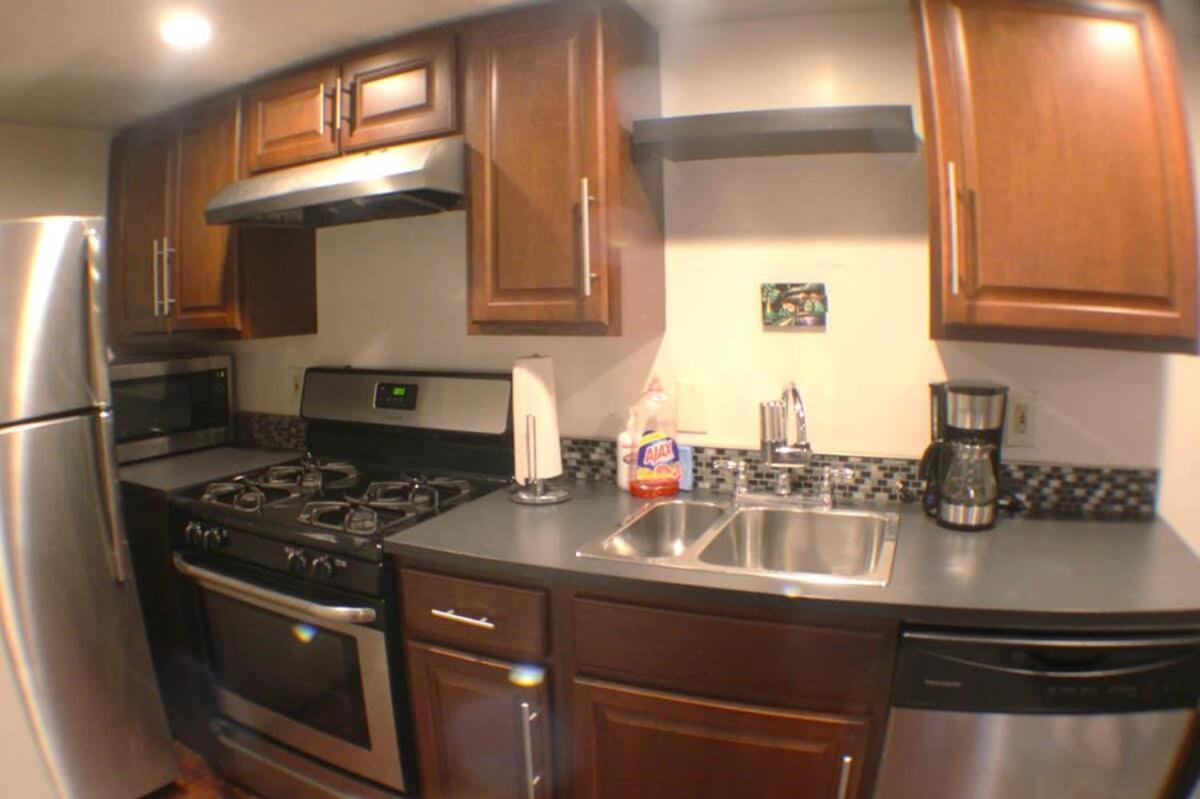 1 Bed Apt - Amazing Location 1 Block To Carson St Pittsburgh Ngoại thất bức ảnh